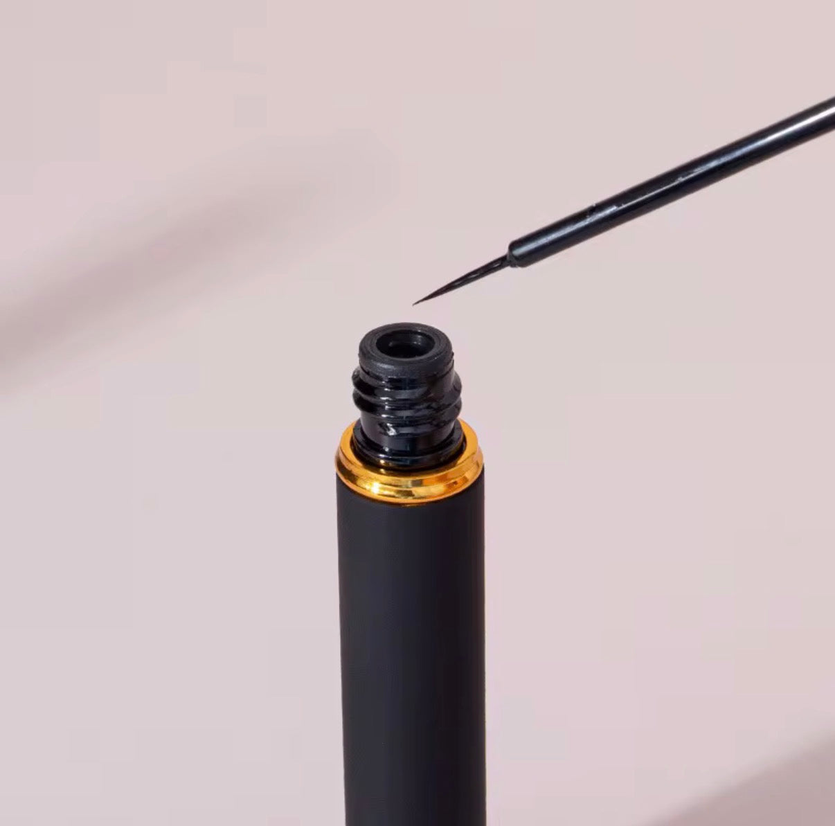 Waterproof Eyelash Glue- Black